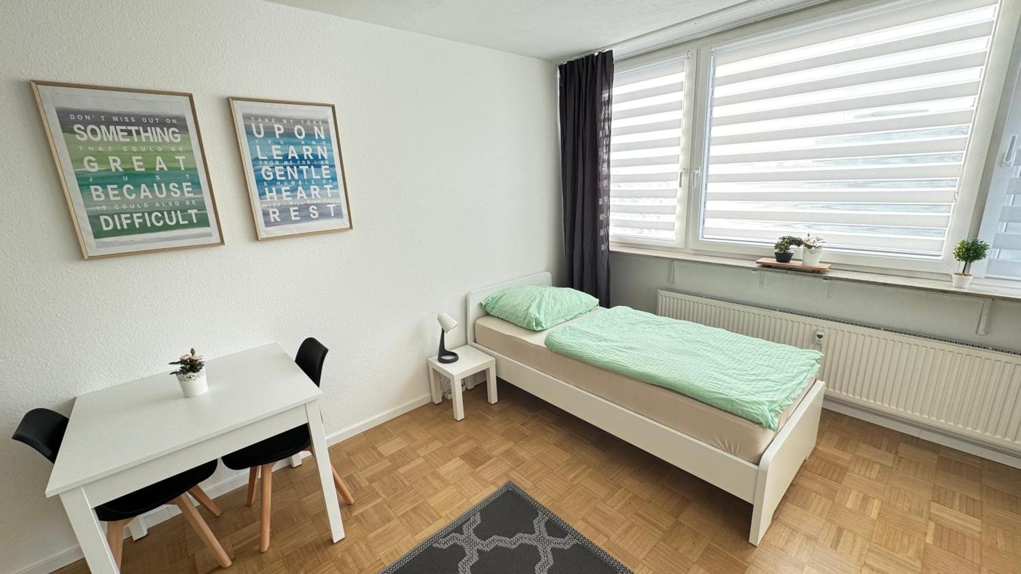 Monteur & Messezimmer Ratingen-Duesseldorf Luaran gambar